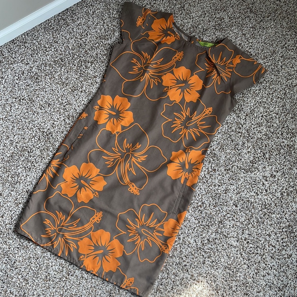 noi  Hibiscus Print Capped Sleeved  Summer  Dress with Pockets  Size S
